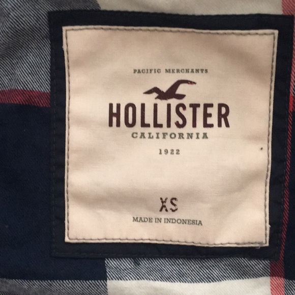 Hollister bubble jacket/coat - Picture 3 of 3